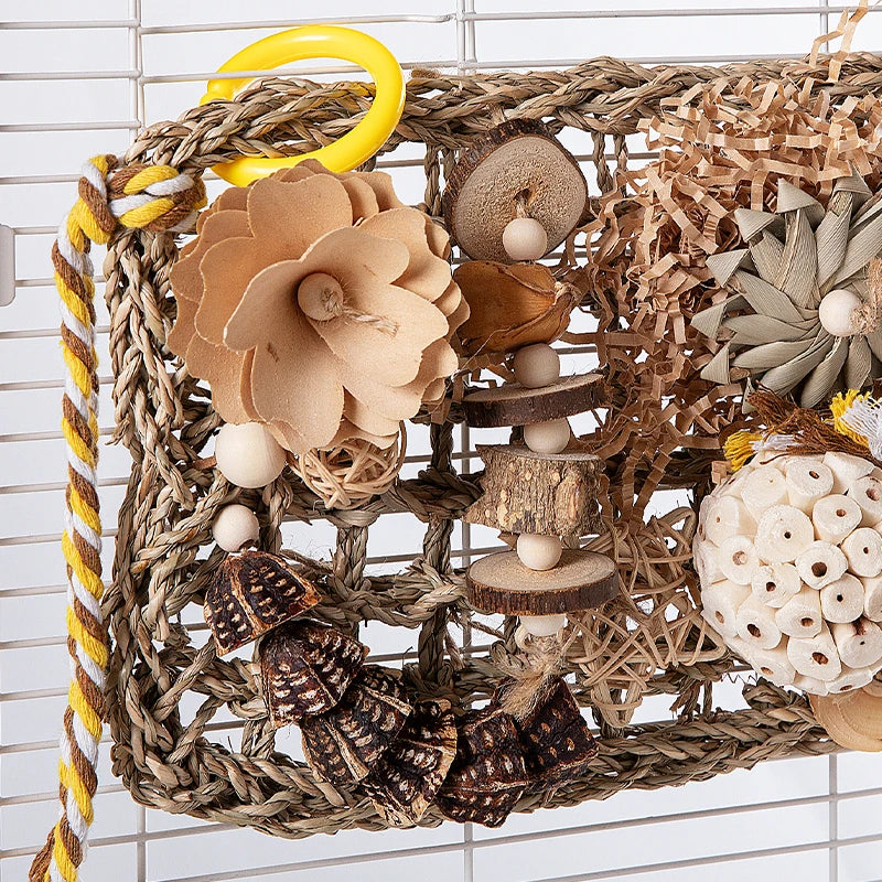 Parrot toys, bird toys, bird supplies, grass balls, water plants, climbing nets, biting toys, damaging toys